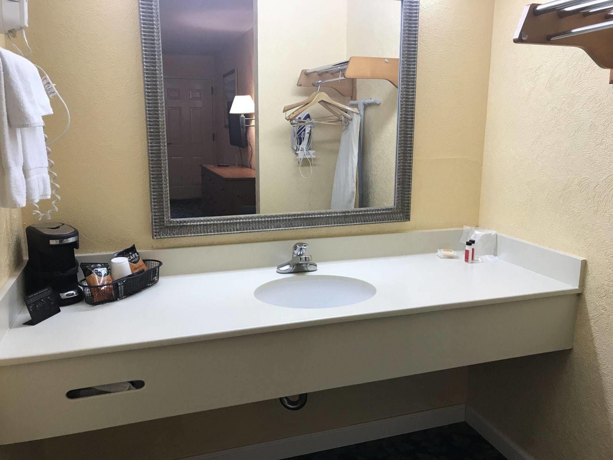 Seven Hills Suites I-10 Tallahassee Zewnętrze zdjęcie